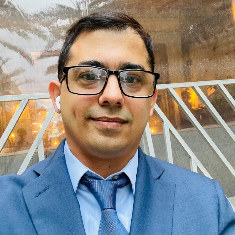 Javier Felipe Kamanel del Corral, owner of Kamanel Consulting